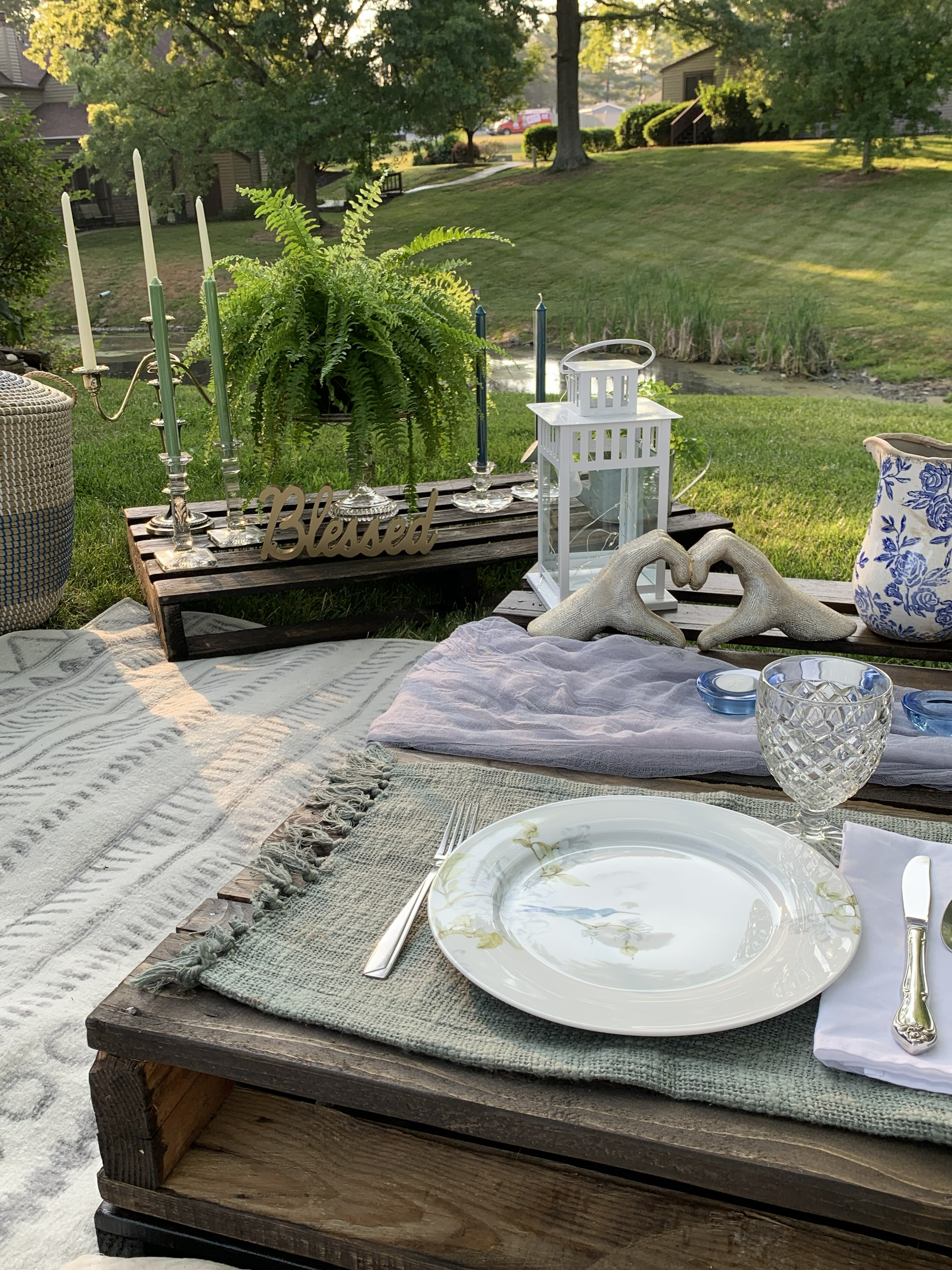 Luxury Picnic Tablescape