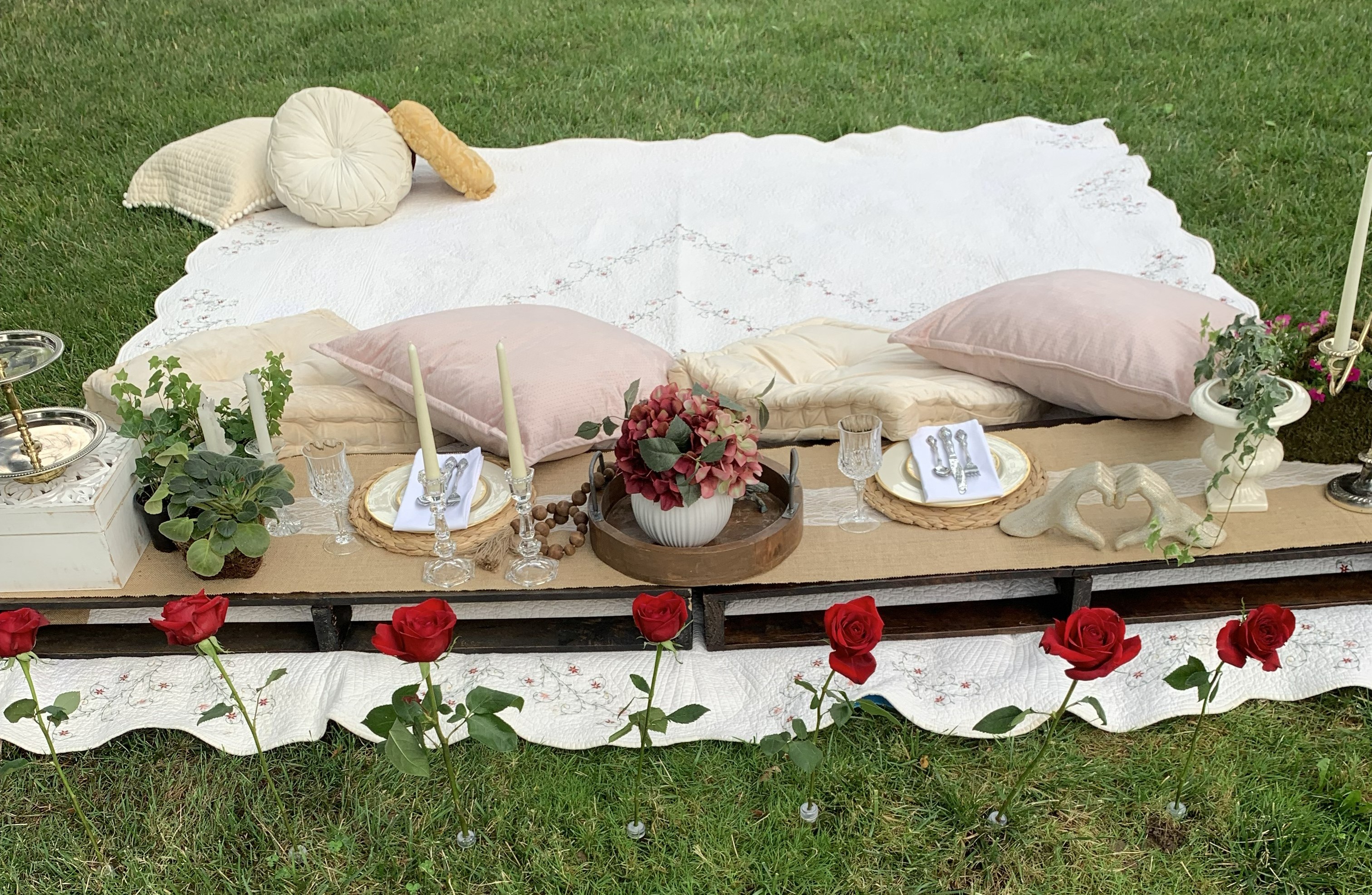 Outdoor Luxury Picnic