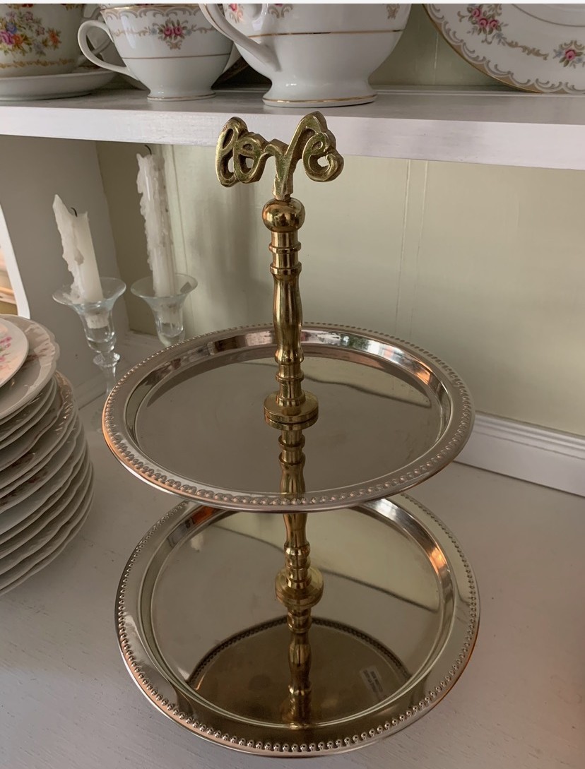 Picnic Candle Decor