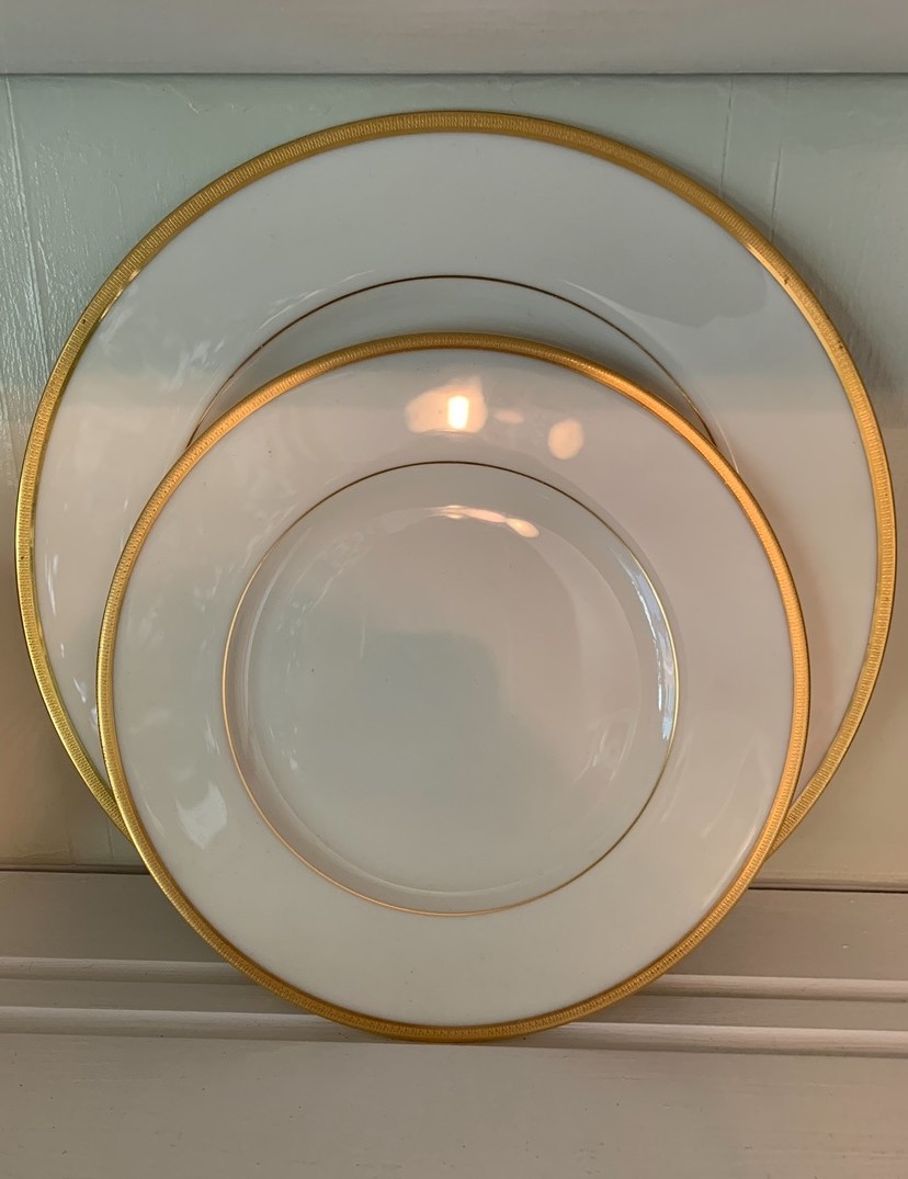 Picnic Candle Decor